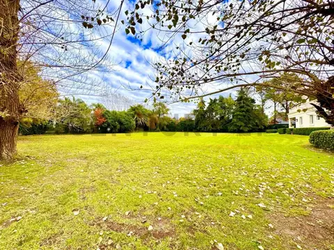 Au Acceso Oeste Km 42 100, Piso 0