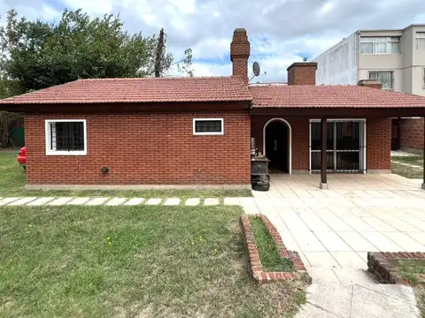 MTG. Venta Casa 4 amb en Maschwitz  a 6 cuadras de Estacion Tren