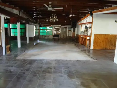 Local en Venta 30 años