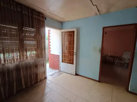 Calle 521 e/ 15 y 15 bis 2000