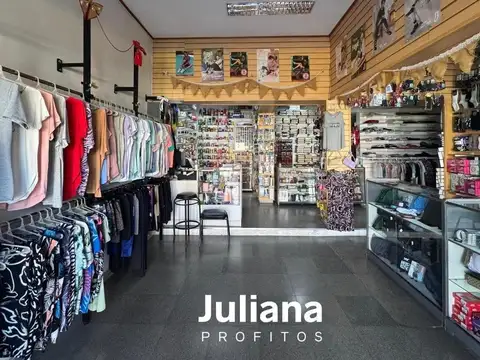 LOCAL CON DEPOSITO Y GALPON