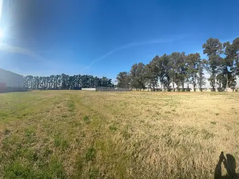 LOTE POLO INDUSTRIAL EZEIZA 7940 M2 OPORTUNIDAD