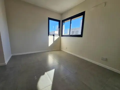 Depto Tipo Casa en Venta al Sur