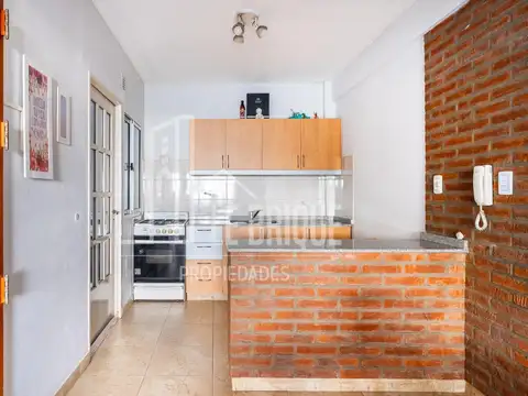 Depto Tipo Casa en Venta de 3 ambientes