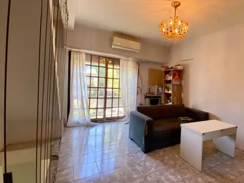 Depto Tipo Casa 3 ambientes con 1 baño