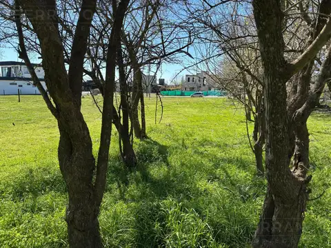 Terreno en Venta en Countries y Barrios Cerrados en Campana, USD 55.000