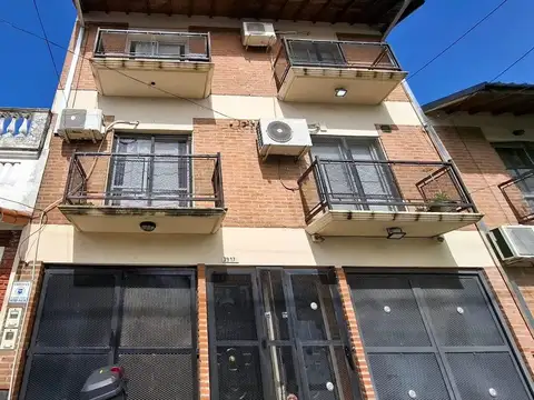 Depto Tipo Casa en Venta en Sarandi, USD 80.000
