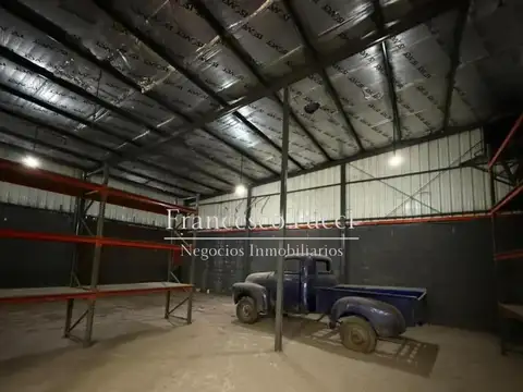 Galpon en Venta en Paso Del Rey, USD 179.000