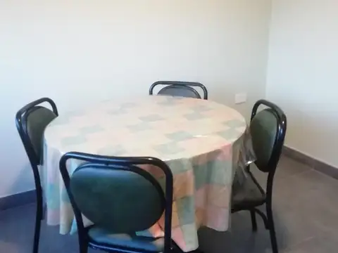 Ayacucho 100, Piso 2