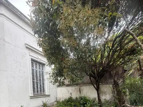 Terreno en Venta en Banfield, USD 450.000