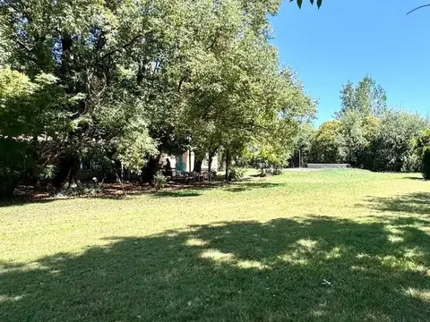 Terreno en Venta en Parque Exaltacion, USD 39.900