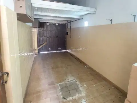 Casa en zona céntrica de Quilmes.