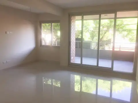 Departamento en Alquiler en Flores, USD 1.500