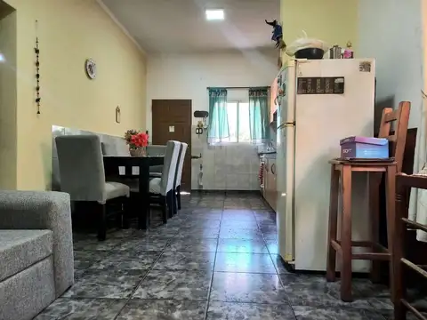 Depto Tipo Casa en Venta de 3 ambientes