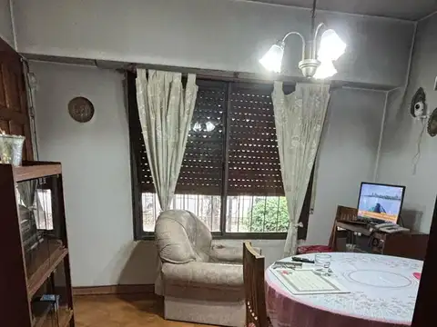 APTO CRÉDITO - Casa 4 AMB en Garín Centro