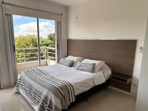 Departamento en Alquiler de Monoambiente