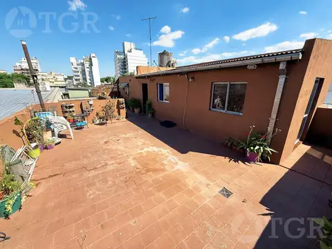 Depto Tipo Casa en Venta en Paternal, USD 154.000