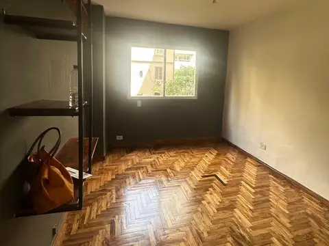 Cerrito 1500, Piso 4