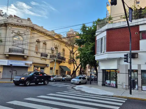 Terreno en Venta 13  mts Fondo