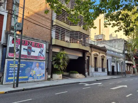 Av.Juan Bautista Alberdi al 2300