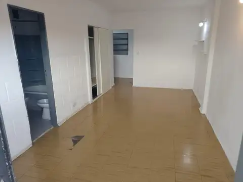 Av Cordoba 2860 , Piso 13