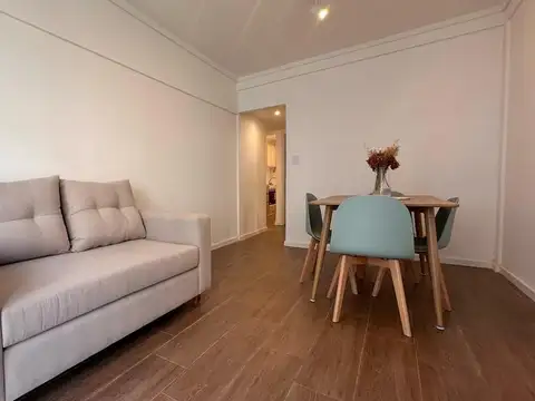 Santa Fe 1900 , Piso 7