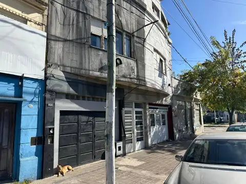 calle 2 4600, Piso 0