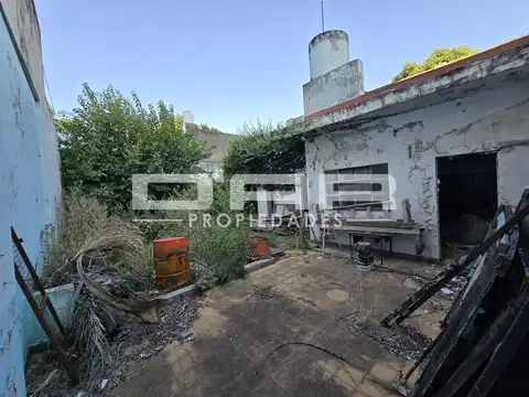 Alquiler Casa A Refaccionar En Excelente Ubicación - Guardia Nacional 200