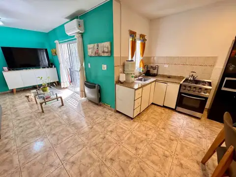 Depto Tipo Casa 3 ambientes con 1 baño