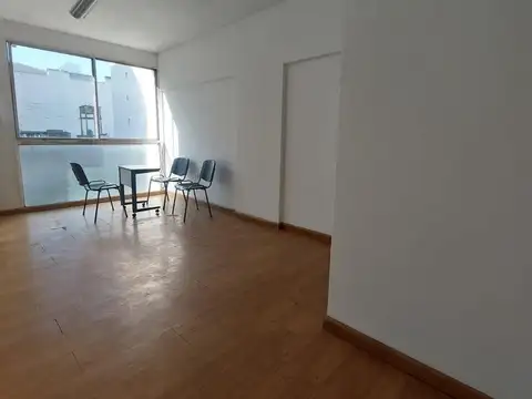 Oficina Monoambiente con 1 baño