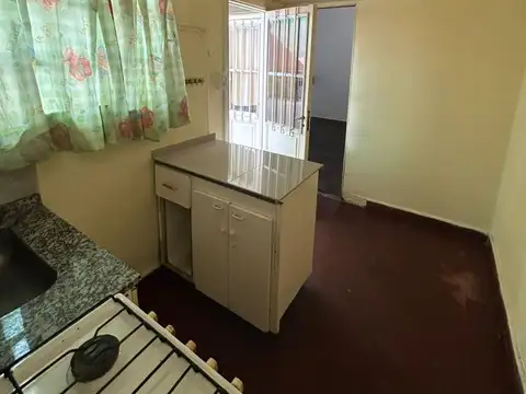 Depto Tipo Casa en Venta 50 años