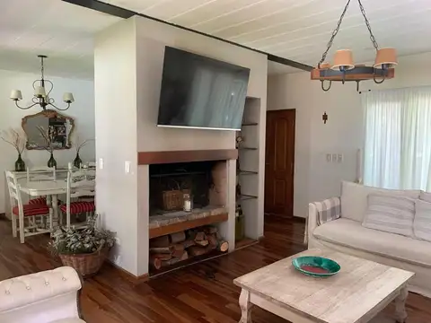 La Peregrina Pilar 100