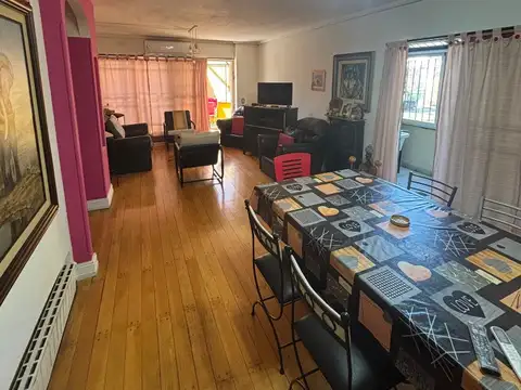 Departamento en Venta con 2 cocheras