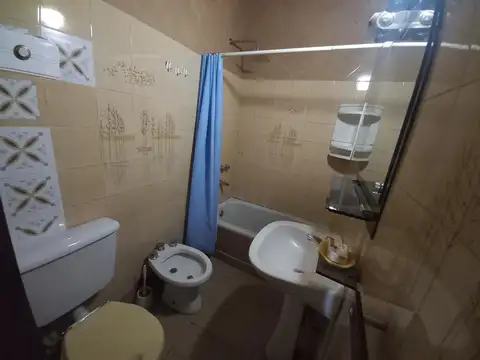 Depto Tipo Casa en Venta 46 años