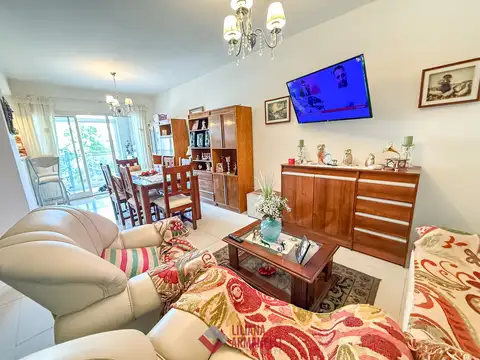 3 AMBIENTES A LA CALLE. BOLIVAR Y ESPAÑA.