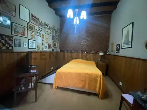 Casa 5 ambientes con 1 baño