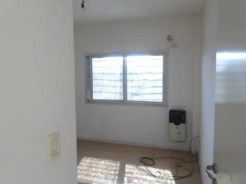 DEPARTAMENTO 2 AMB.CON BALCÓN EXCELENTE UBICACIÓN