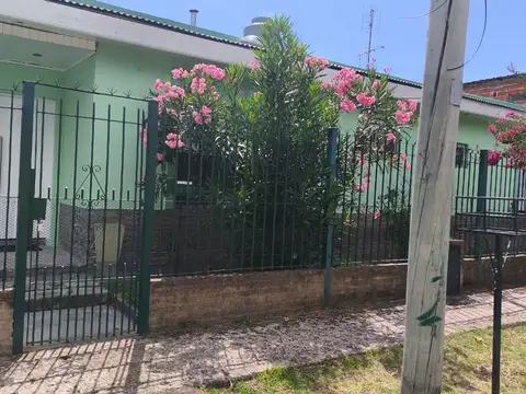 Venta Casa 4 Amb Plátanos Ubicación estratégica