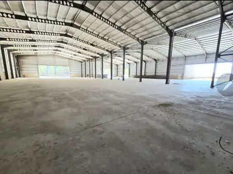 Galpón en alquiler  Predio Industrial