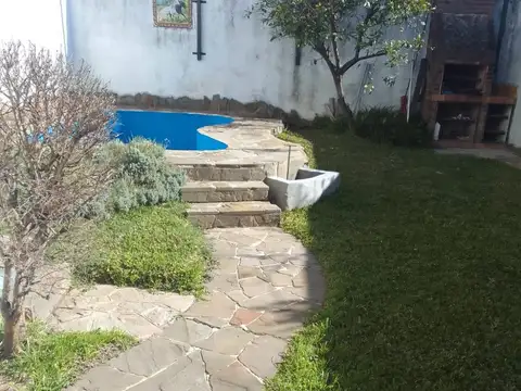 Casa en Venta en Ramos Mejia Norte, USD 240.000