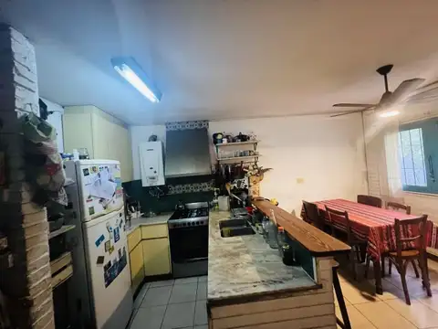 ROSARIO - FISHERTON - CASA 4 DORMITORIOS