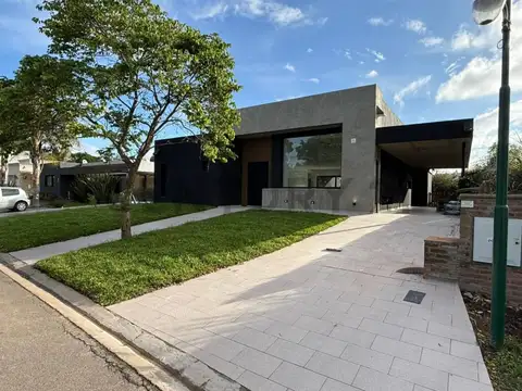 Casa en Venta en Tigre Centro, USD 324.999
