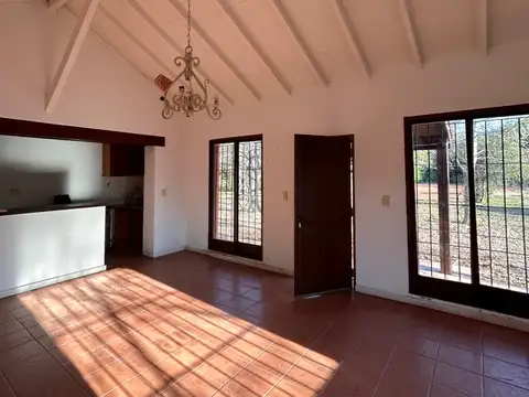Casa en Venta en Barrio El Cazador, USD 140.000