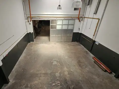 Galpon en Alquiler en Mataderos, $ 3.750.000