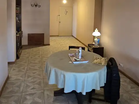 Depto 4 amb Excelente Ubicacion!