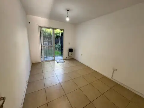 Depto Tipo Casa en Venta de 1 dormitorio