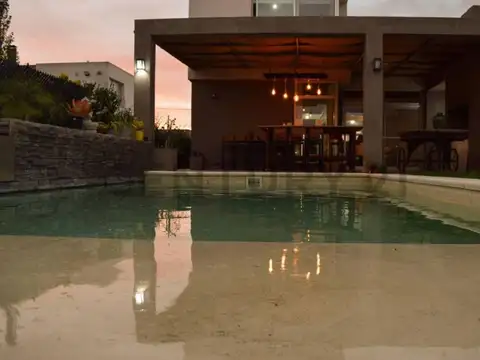 Casa en Venta en La Plata, USD 300.000