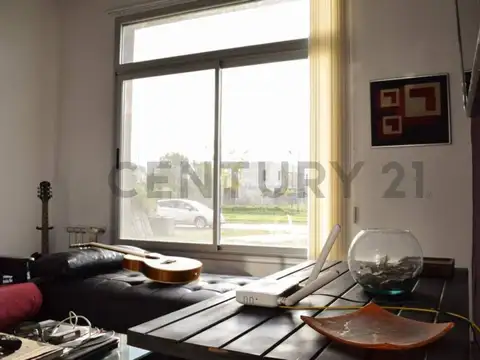 CASA EN VENTA EN CITY BELL BARRIO EL QUIMILAR