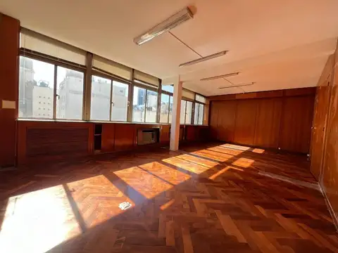 Avenida Rivadavia 900