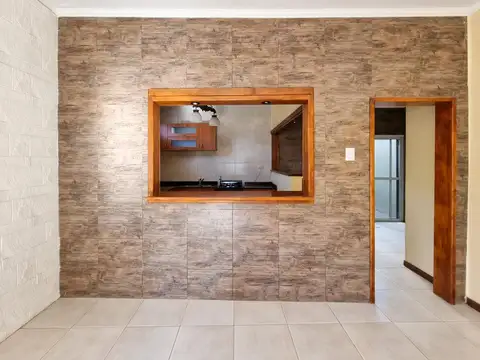 Depto Tipo Casa 3 ambientes con 1 baño